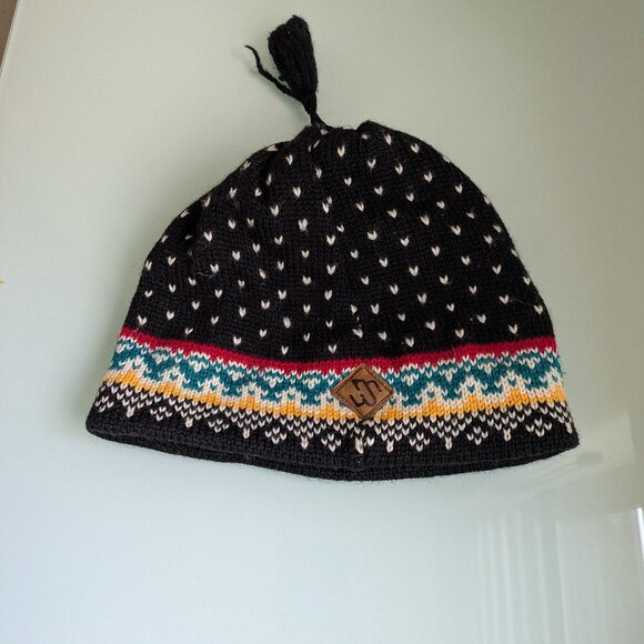 Merkley Wool Hat – Black & White with Color Circle Design - Picture 2 of 6